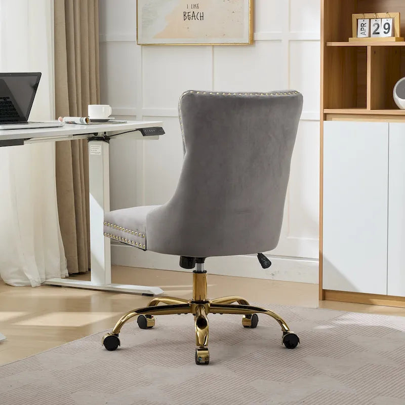 Fauteuil de bureau capitonné en velours gris avec base en métal doré - Chaise de bureau pivotante réglable